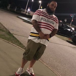 Meet your Posher, Luis